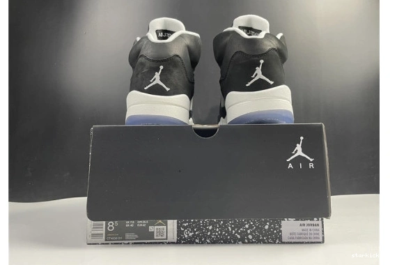 CT4838-011 Jordan CT4838-011 Air 5 “Oreo” 0722